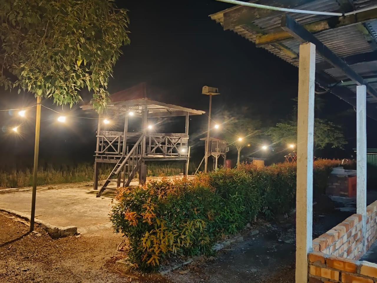 Casa Villa Homestay Sekinchan Exterior foto